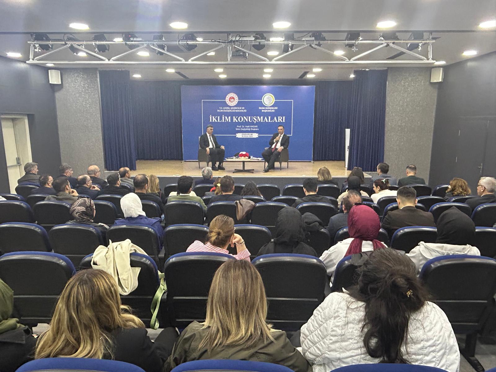 Director of Climate Change Hasar Meets Residents of Erzurum at the “Climate Talks” Program