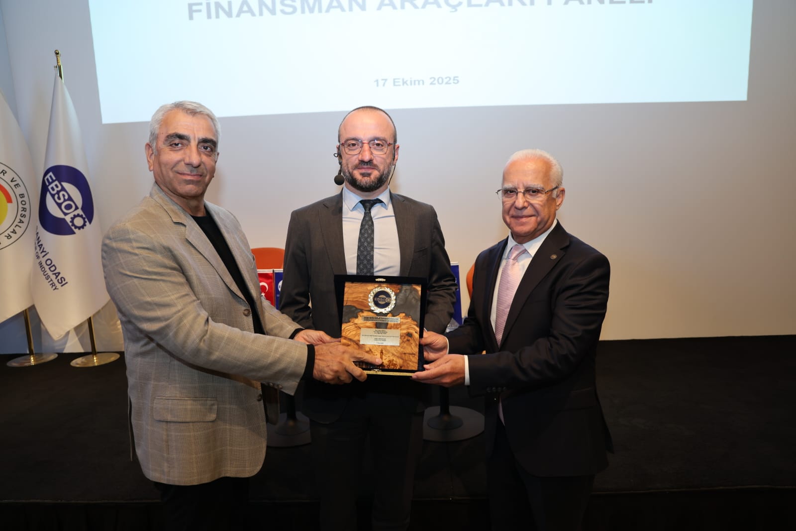 Directorate of Climate Change Briefs Industrial Stakeholders on the Climate Law in İzmir