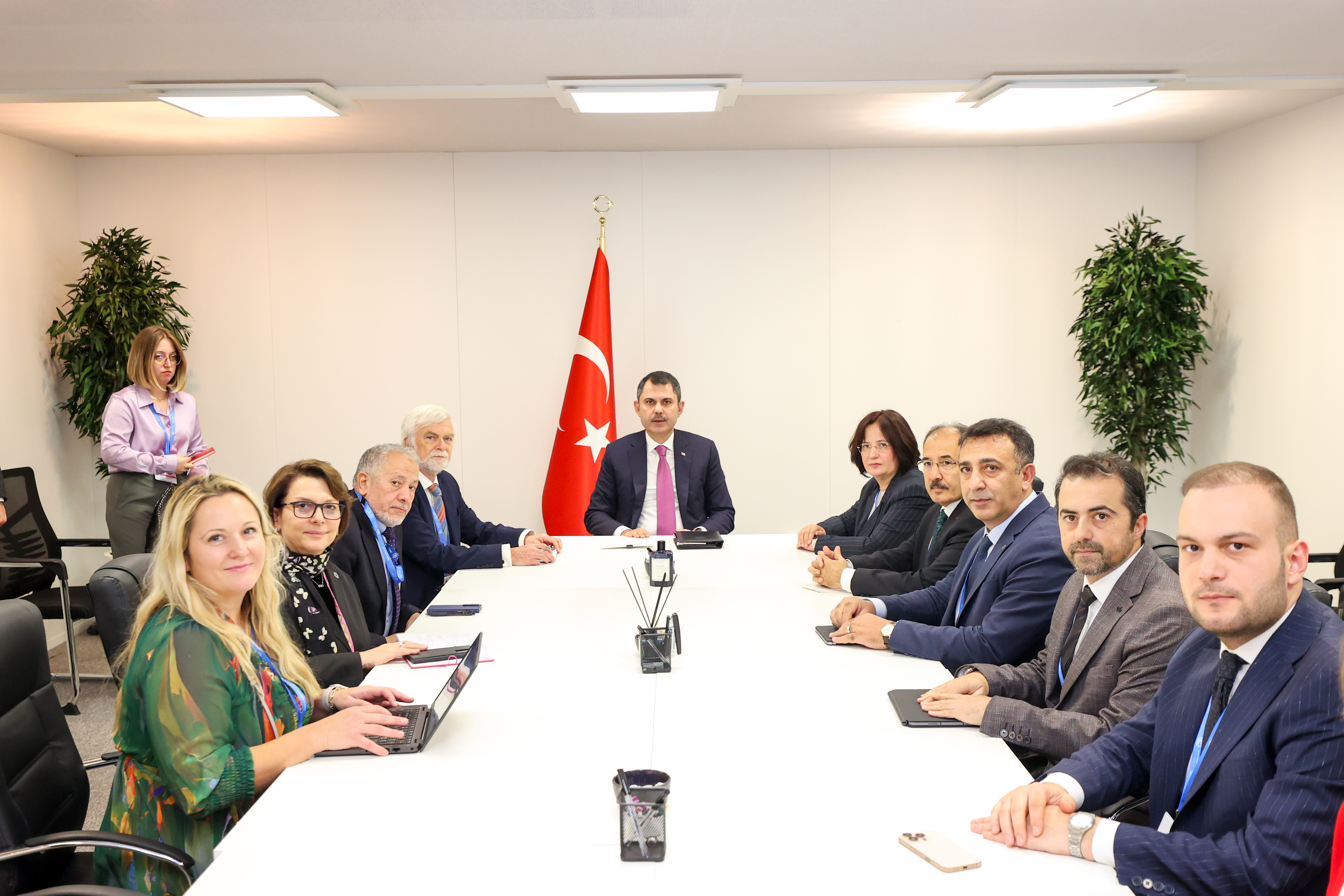 MINISTER MURAT KURUM CONDUCTS BILATERAL MEETINGS AT COP29
