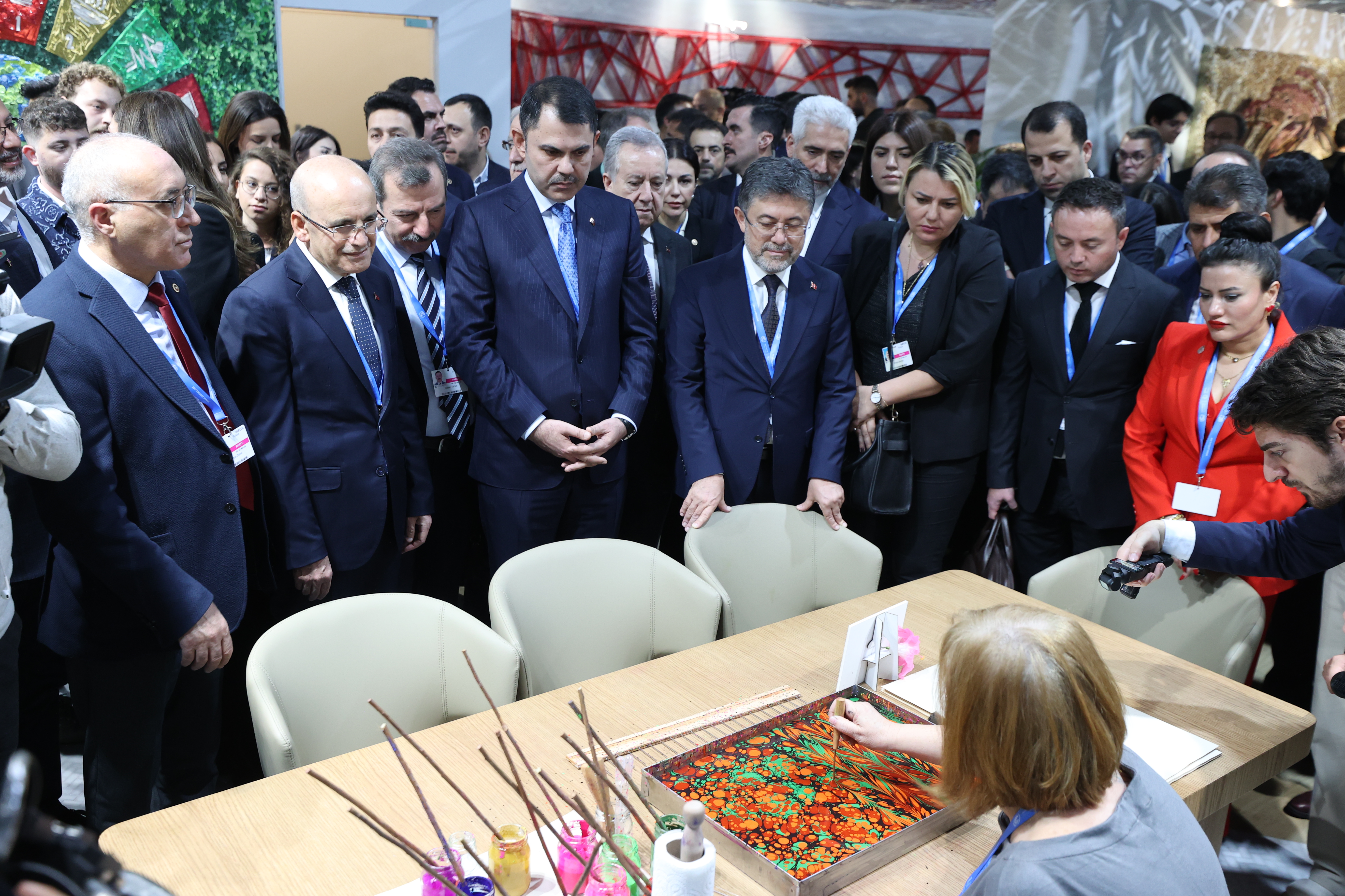 BAKAN MURAT KURUM, COP29’DA KURULAN TÜRKİYE STANDININ AÇILIŞINI GERÇEKLEŞTİRDİ