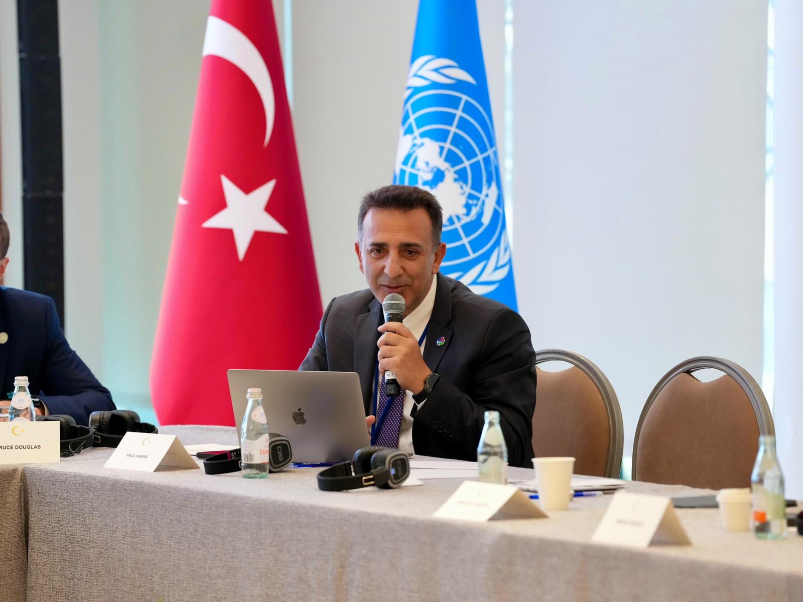 COP31 İklim Diplomasisi Baş Yetkilisi ve İklim Değişikliği Başkanı Prof. Dr. Halil Hasar, New York’ta ‘Elektrifikasyon’ başlığı altında düzenlenen bakanlar toplantısında konuştu. 