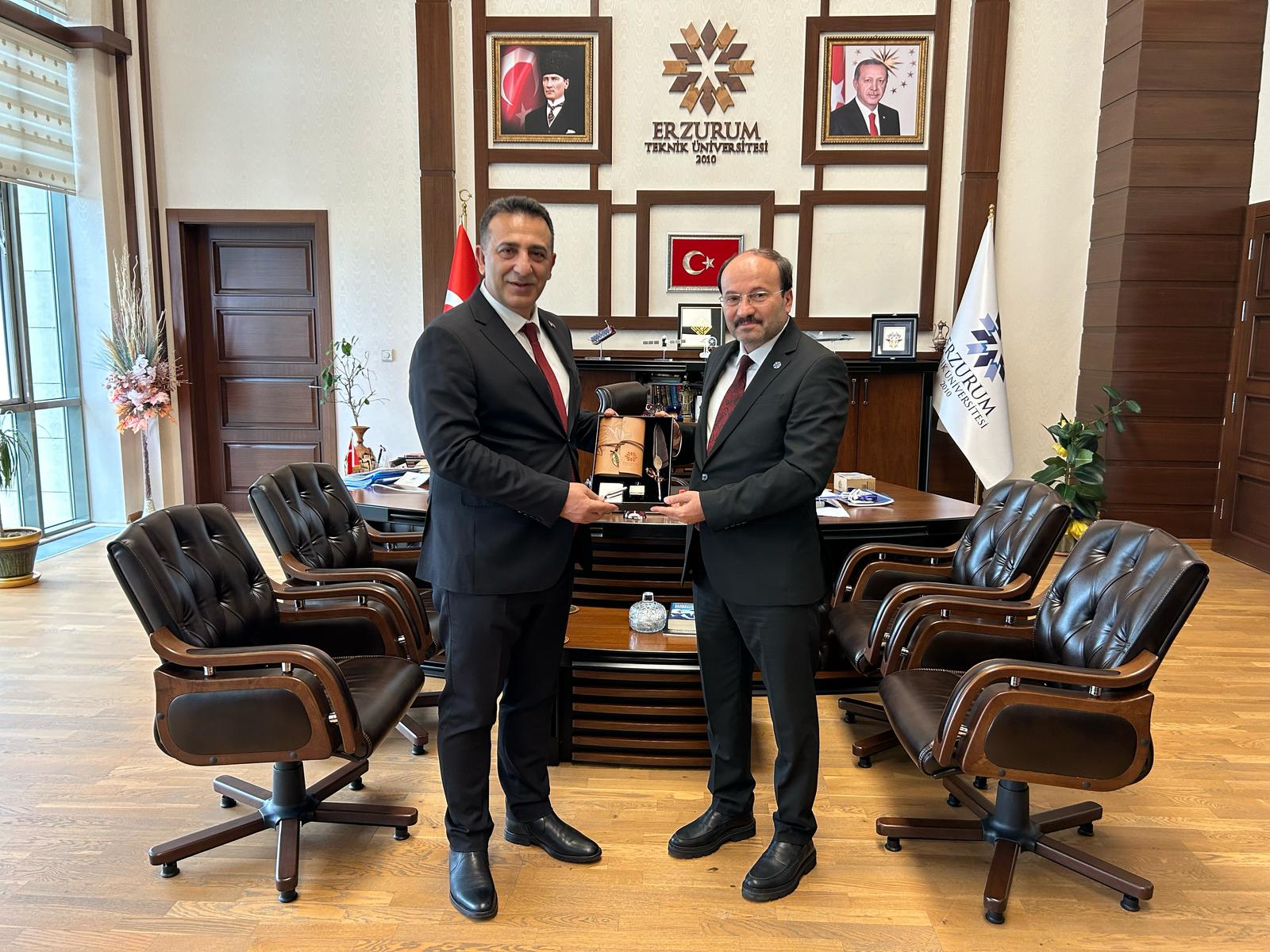 İklim Değişikliği Başkanı Hasar’dan, Erzurum Teknik Üniversitesi ve Atatürk Üniversitesine ziyaret