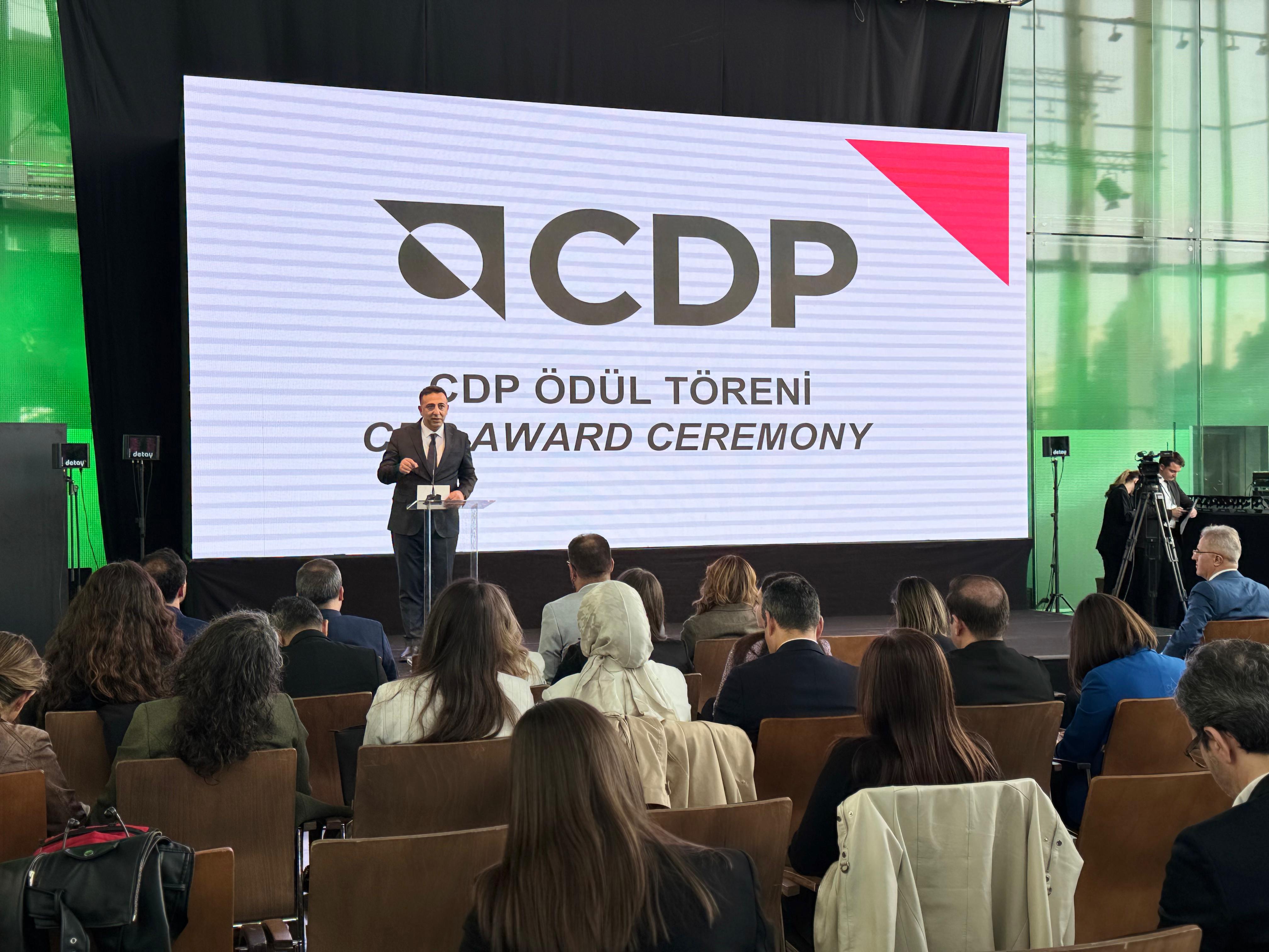 İklim Değişikliği Başkanı Hasar, ‘CDP Ödül Töreni’ne katıldı