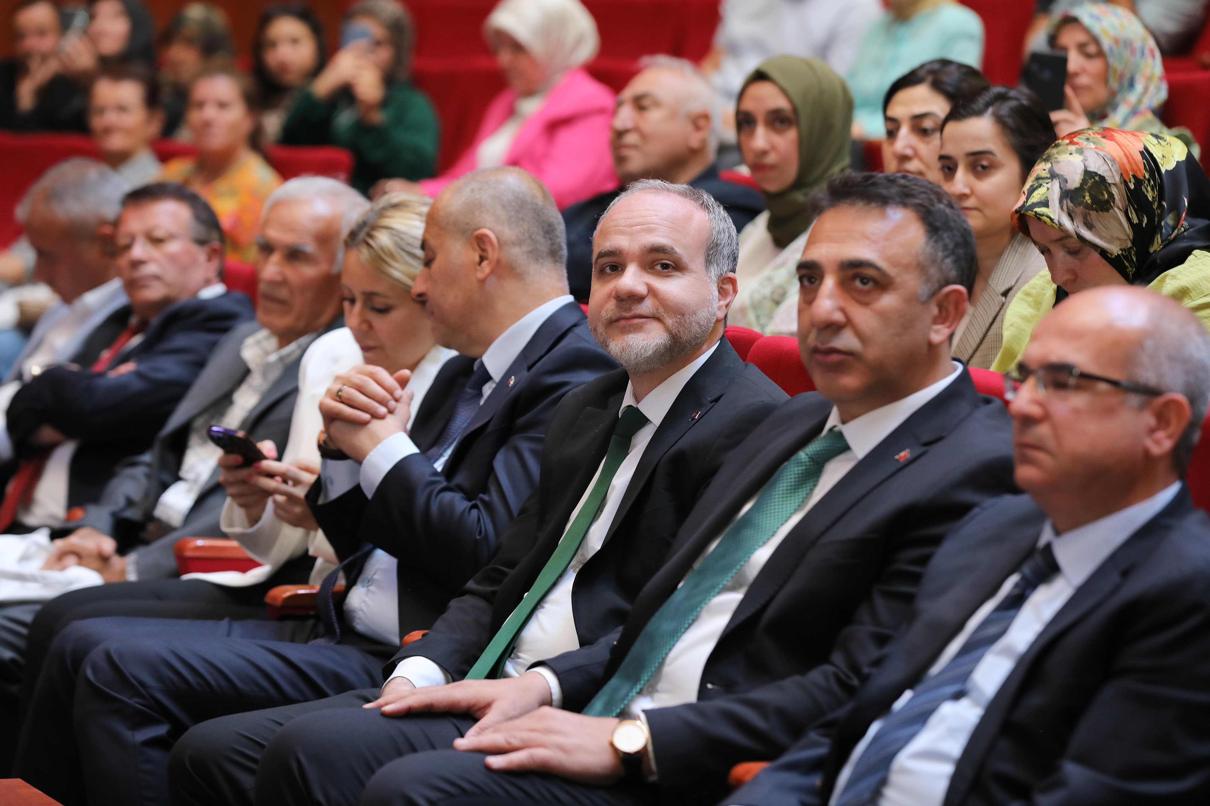 İklim Değişikliği Başkanı Hasar, kırsal kesimdeki kadınlara yönelik projenin kapanış programına katıldı