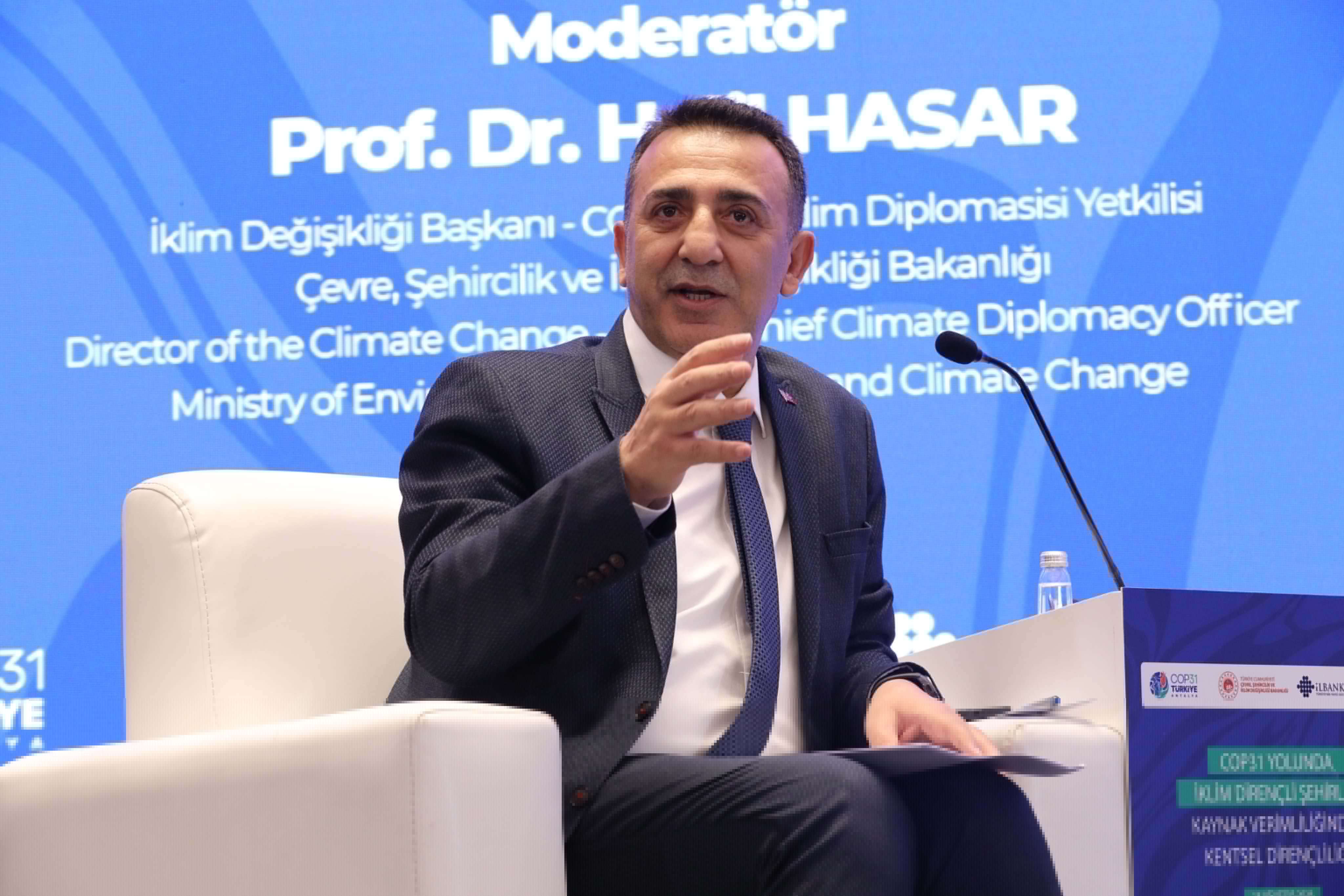 İKlim Değişikliği Başkanı Hasar, ‘İklim Dirençli Şehirler: Yerelden Küresele Ortaklıklar’ panelinde konuştu
