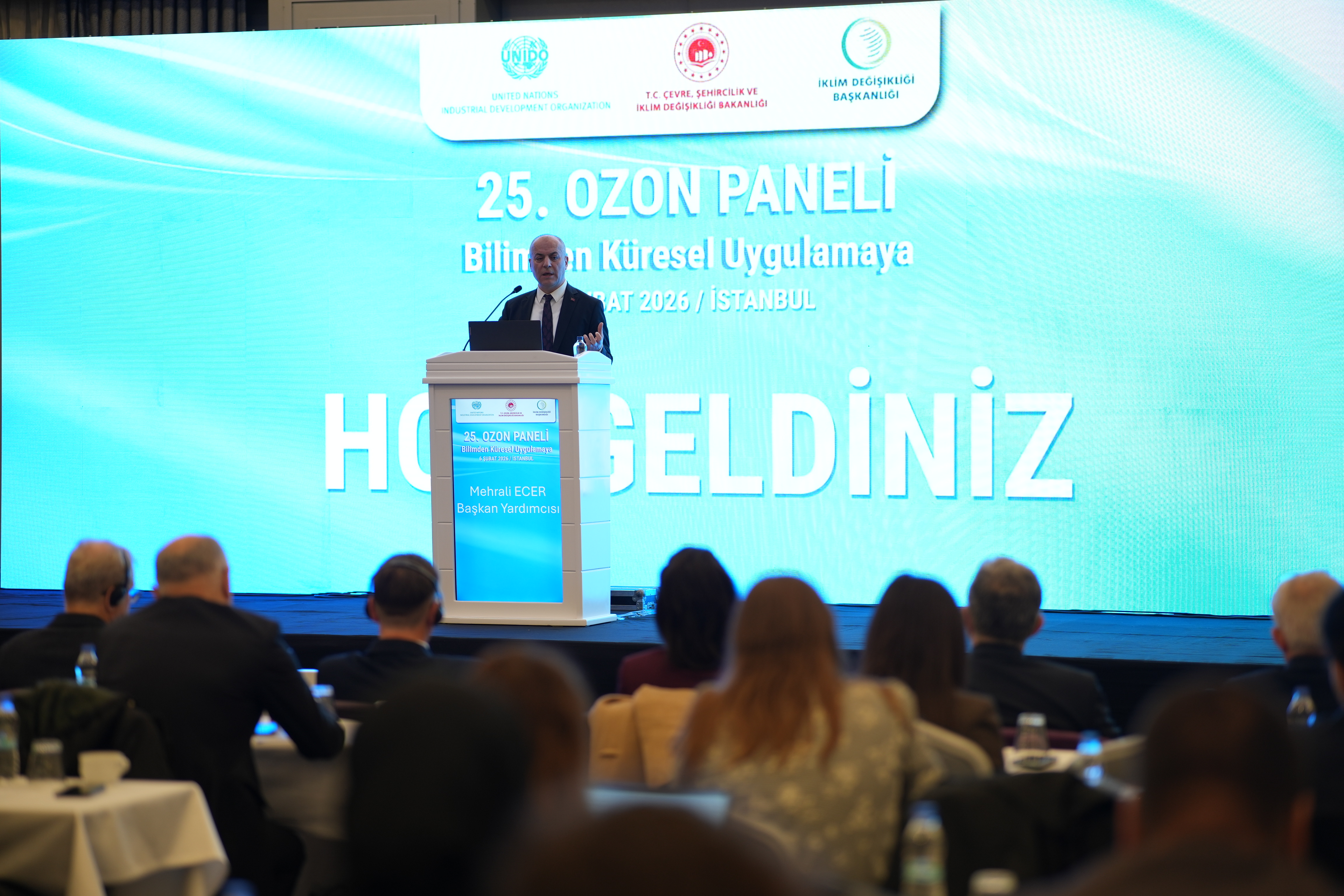 İstanbul’da Ozon Paneli Düzenlendi